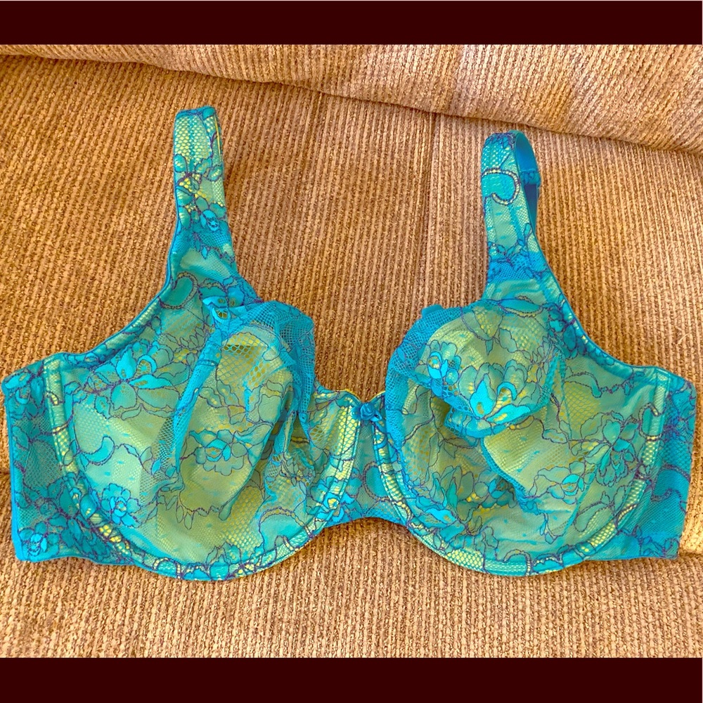 Cacique 42DD Bra - Lime Green with Blue Lace